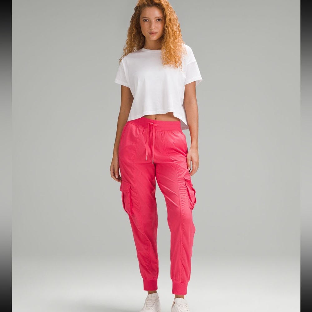 Lululemon Dance Studio Relaxed-Fit Mid-Rise Cargo Jogger size M